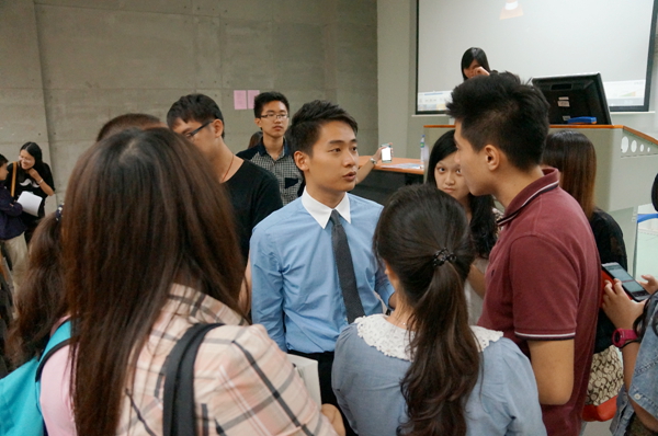 20131017-LX-07