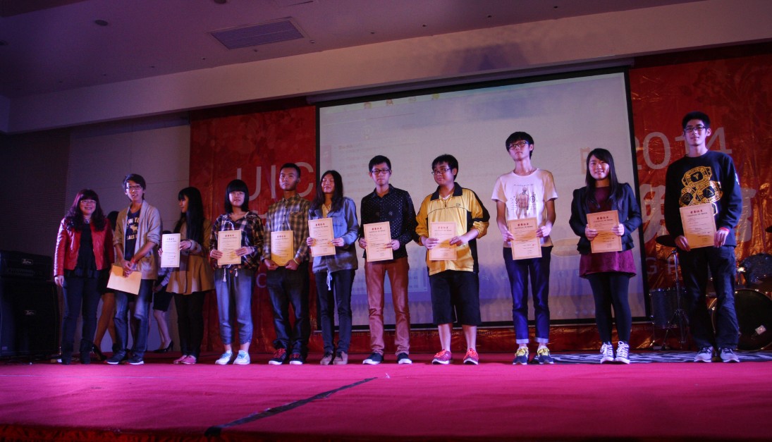 20140507-X-04