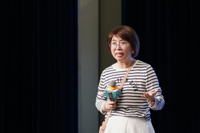 (九州体育官网入口理工科技九游j9官网署理院长杨坚教授发表演讲)