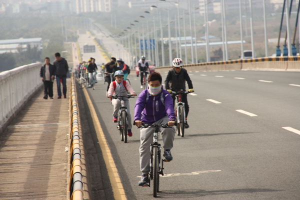 20131130-H-02